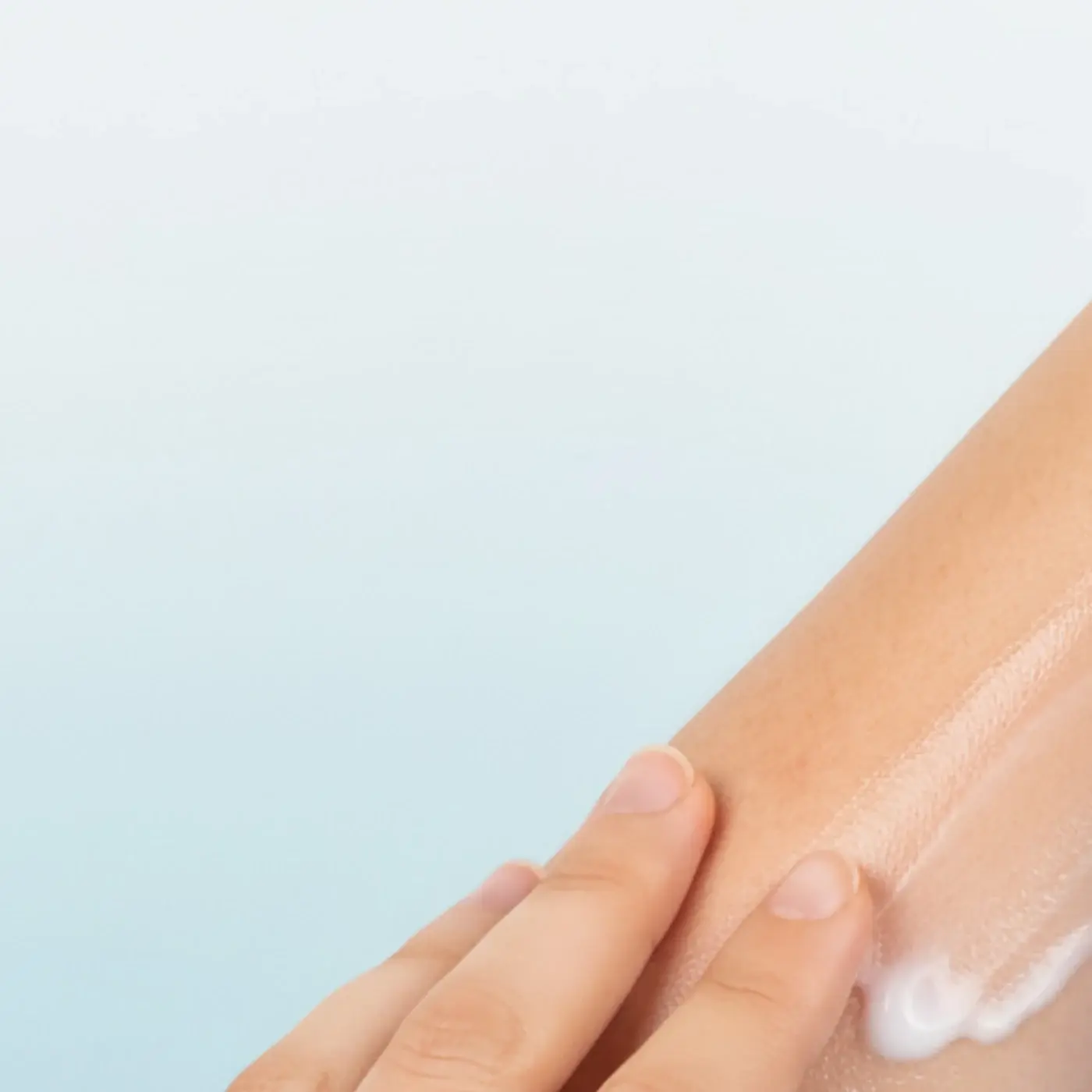 Dr.SANTE Azulene Soother Lotion editorial